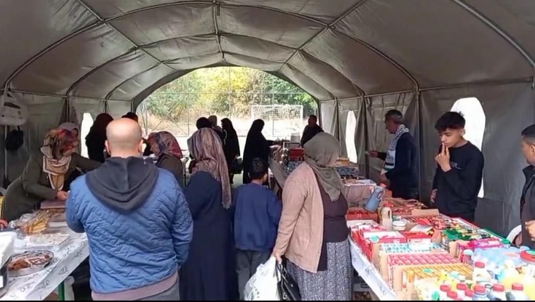 Dilek Mahallesi’nde Gazze İçin Yardım Kermesi Düzenlendi