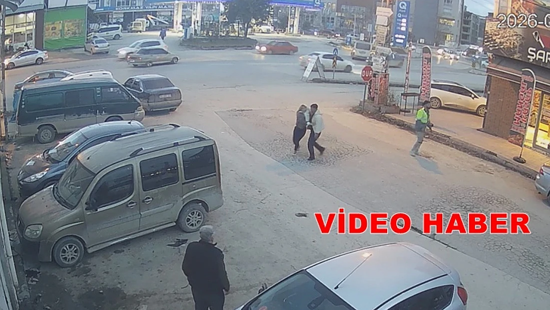 Esnaf Müdahale Etti, Polis Gözaltına Aldı