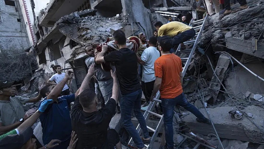 Gazze'de can kaybı 70 bin 942'ye yükseldi