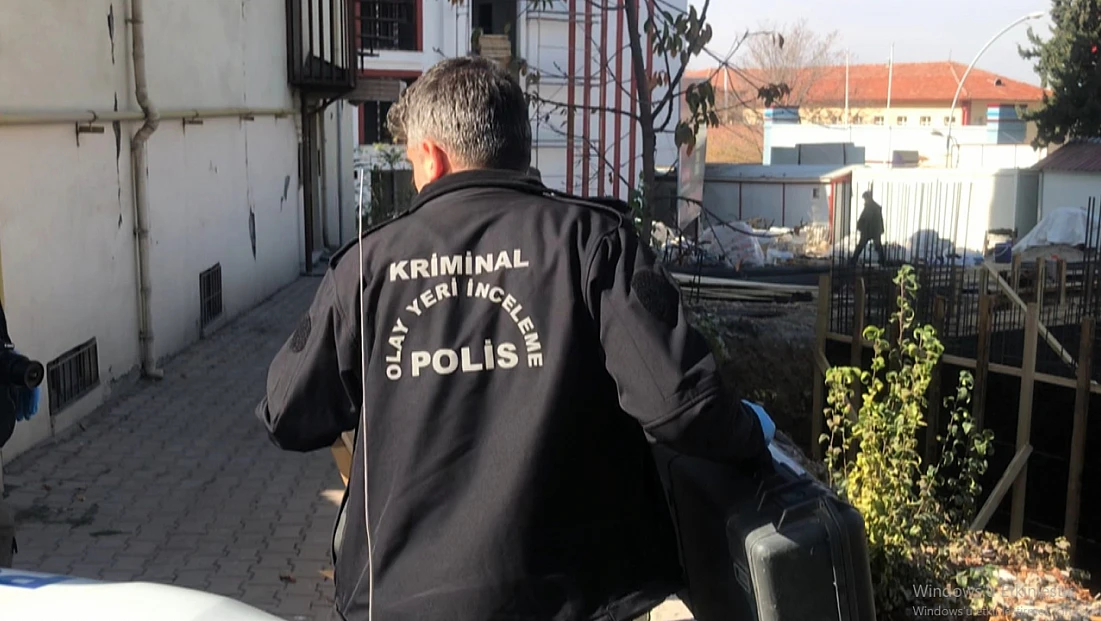 İnşaattan Düşen İşçi Yaralandı