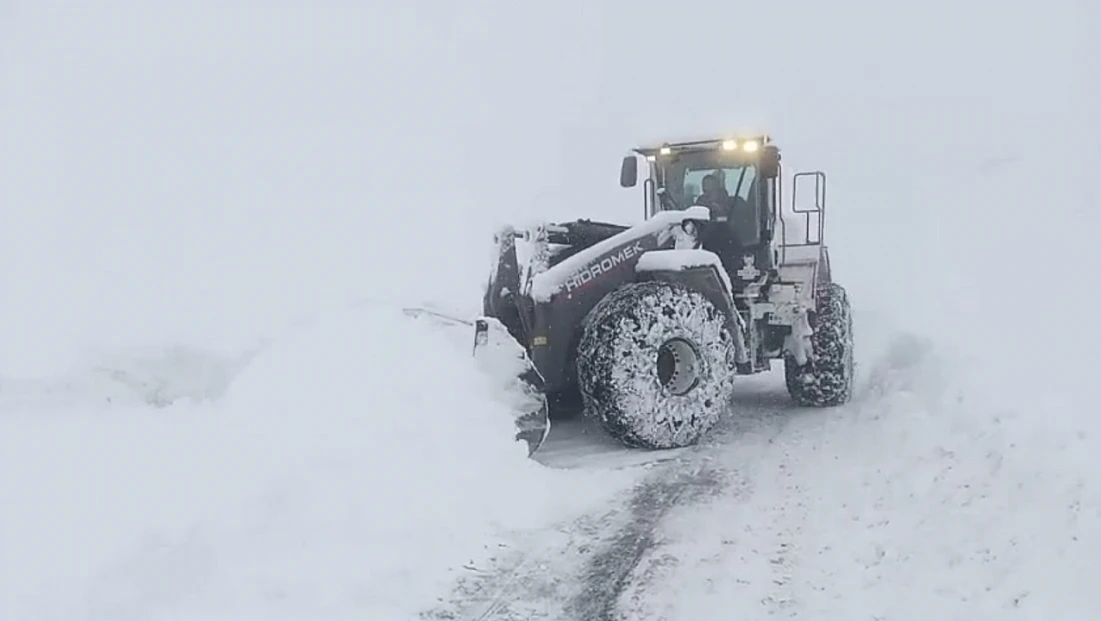 Malatya Büyükşehir, Vatandaşın Yanında: Karla Mücadelede Örnek Çalışma