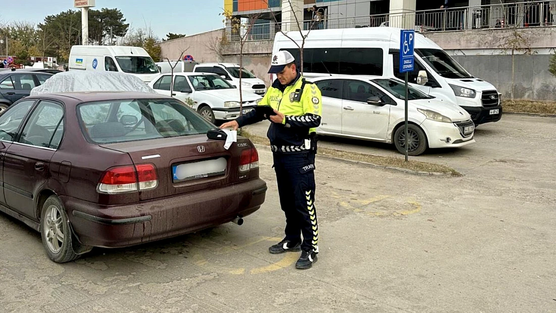 Malatya’da Engelli Parklarını İşgal Eden Araçlara Ceza Yağdı