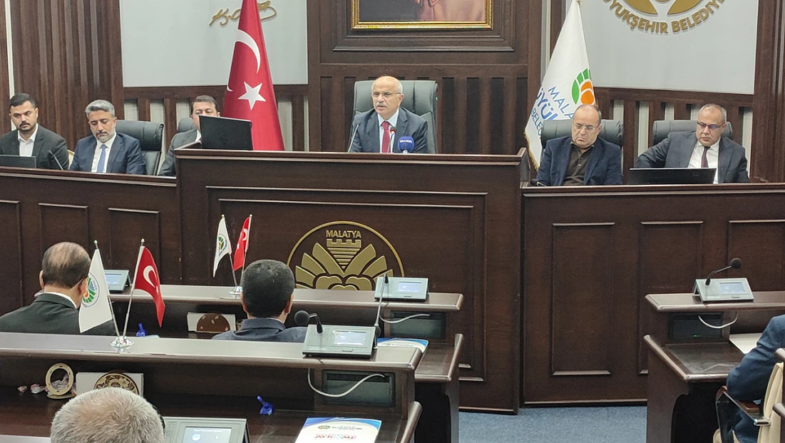 Malatya’da Kış Tedbirleri: 12 Bin 768 Kilometrelik Yol Ağı İçin Yoğun Hazırlık