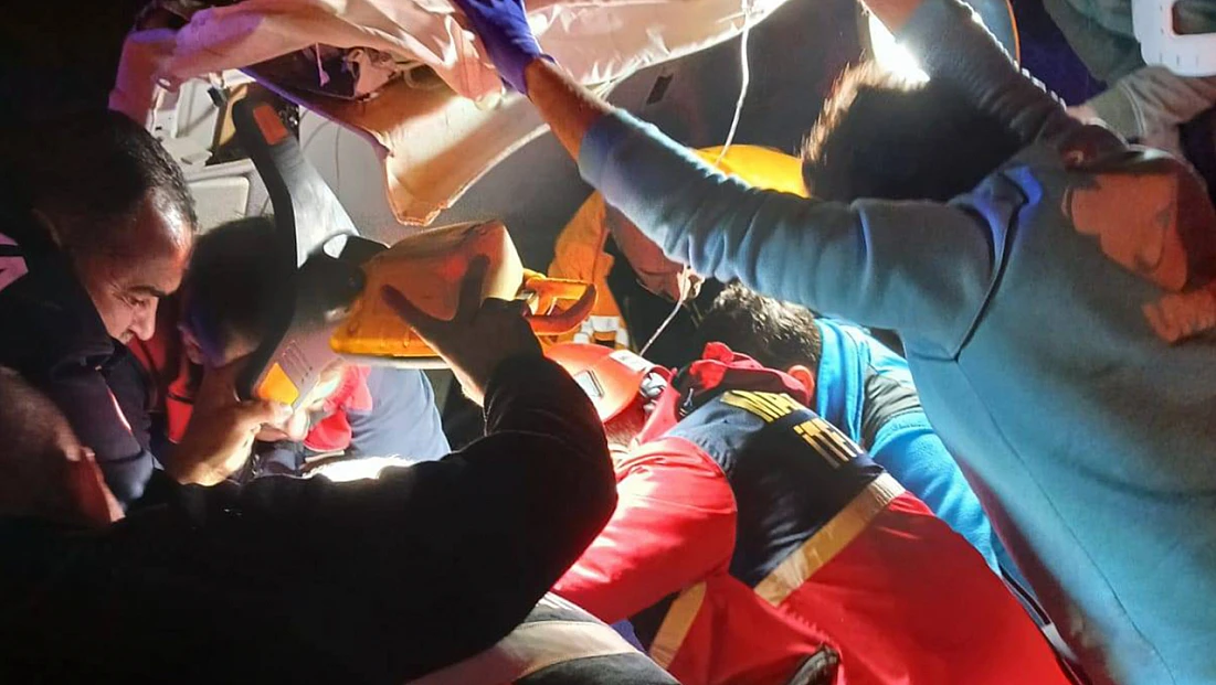 Malatya'da kontrolden araç kaza yaptı: 1'i ağır 2 yaralı