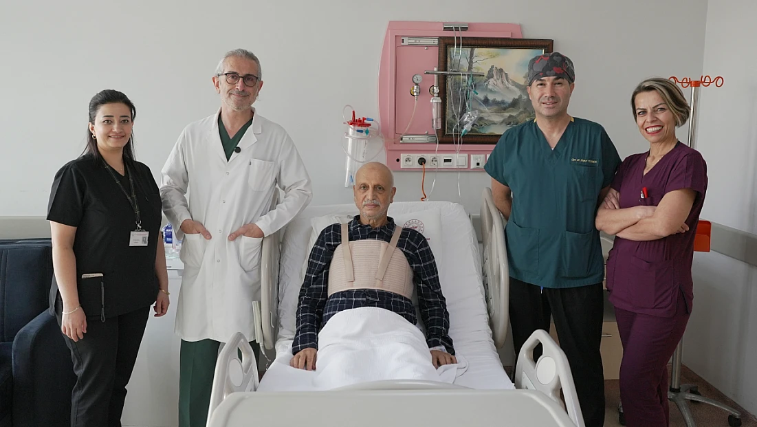 Malatya Eğitim ve Araştırma Hastanesi’nden Tıp Literatürüne Girecek Başarı