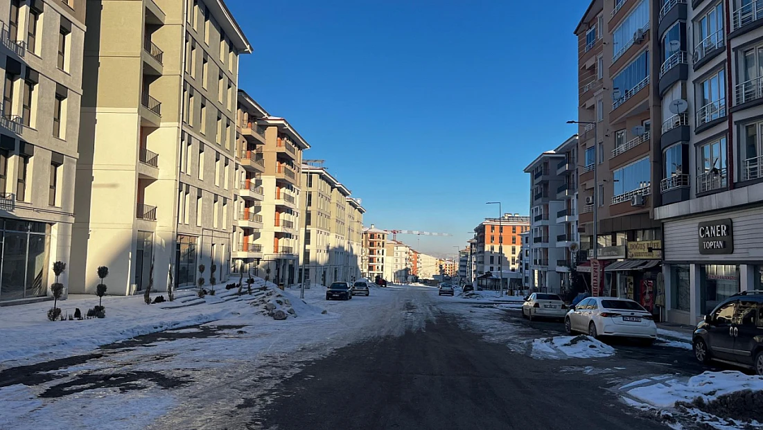Teyfik Temelli Caddesi Neden Hâlâ Kapalı? Esnaf ve Mahalleli Çözüm Bekliyor