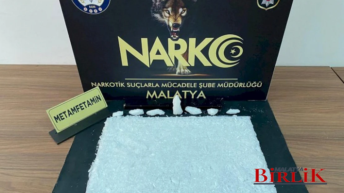 1 Kilo 20 Gram Metamfetamin Ele Geçirildi