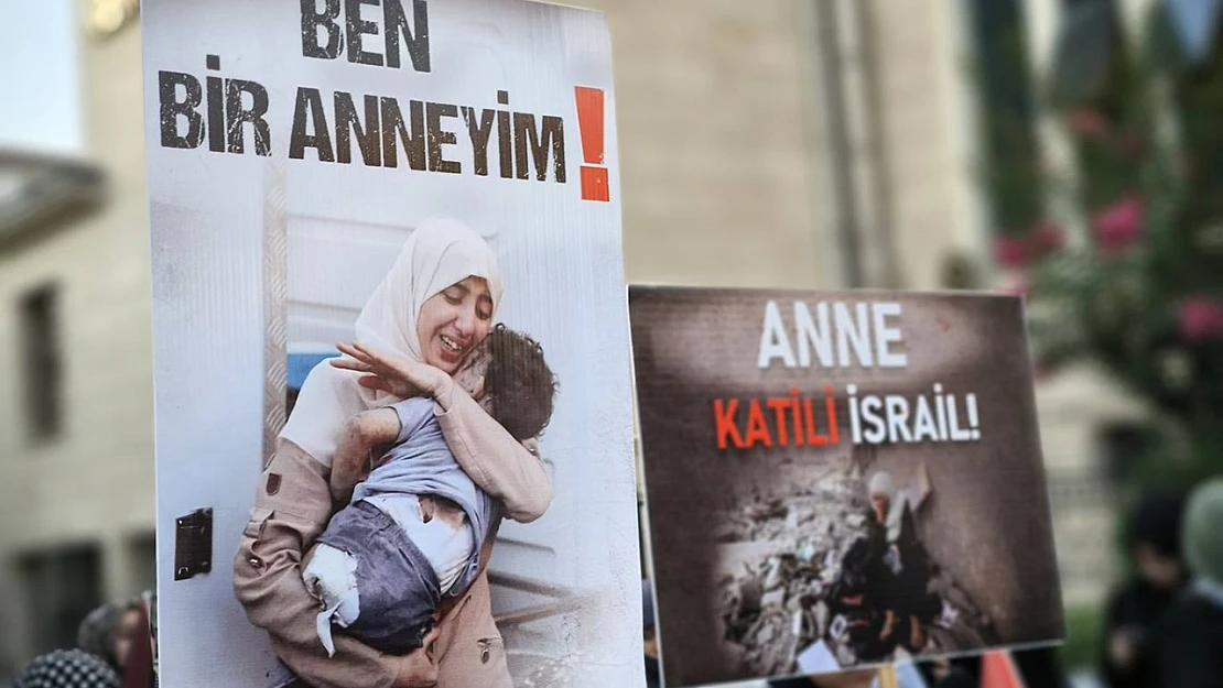 'Açlıktan Ölen Gazze'ye Karşı Bu Sessizlik İhanettir!'