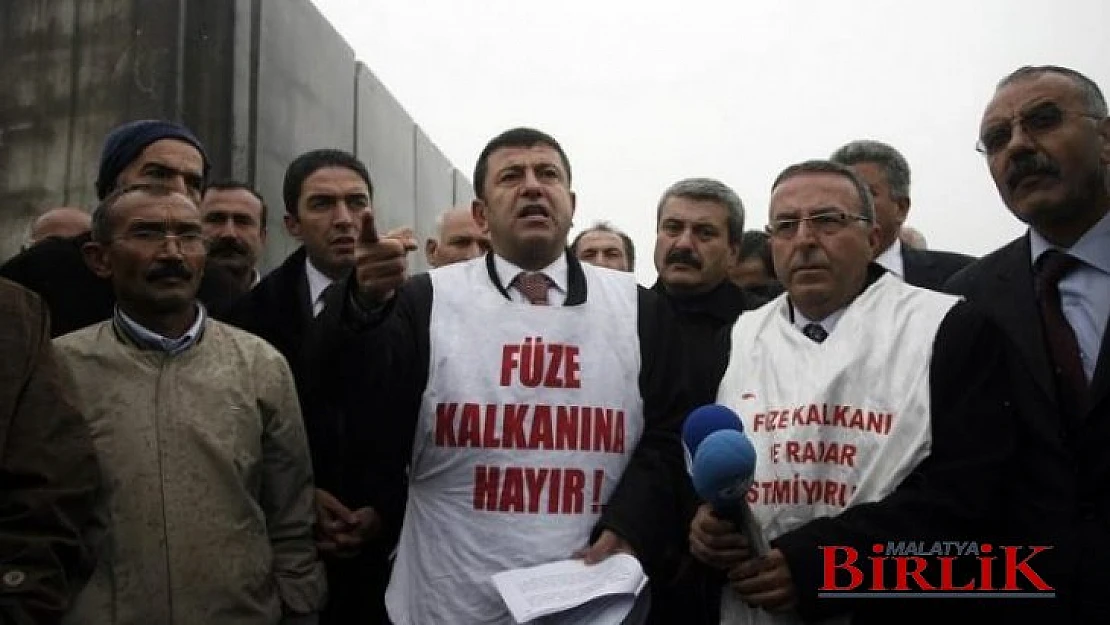 Ağbaba, Kapatmak İçin Türkiye'nin Saldırıya Uğraması mı Lazım?