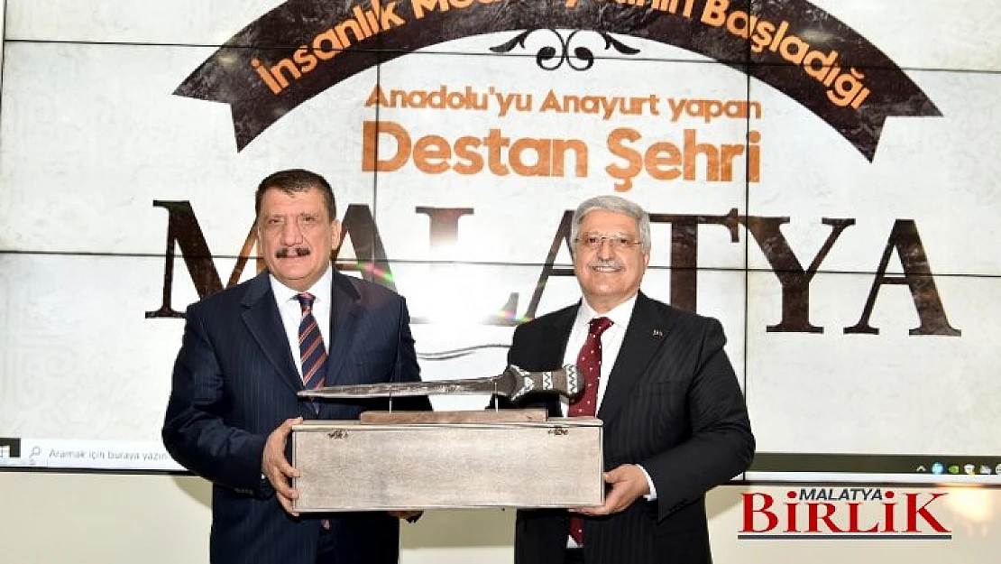 AK Parti Genel Başkan Yardımcısı Demiröz, Yapılan Hizmetleri Görüyoruz