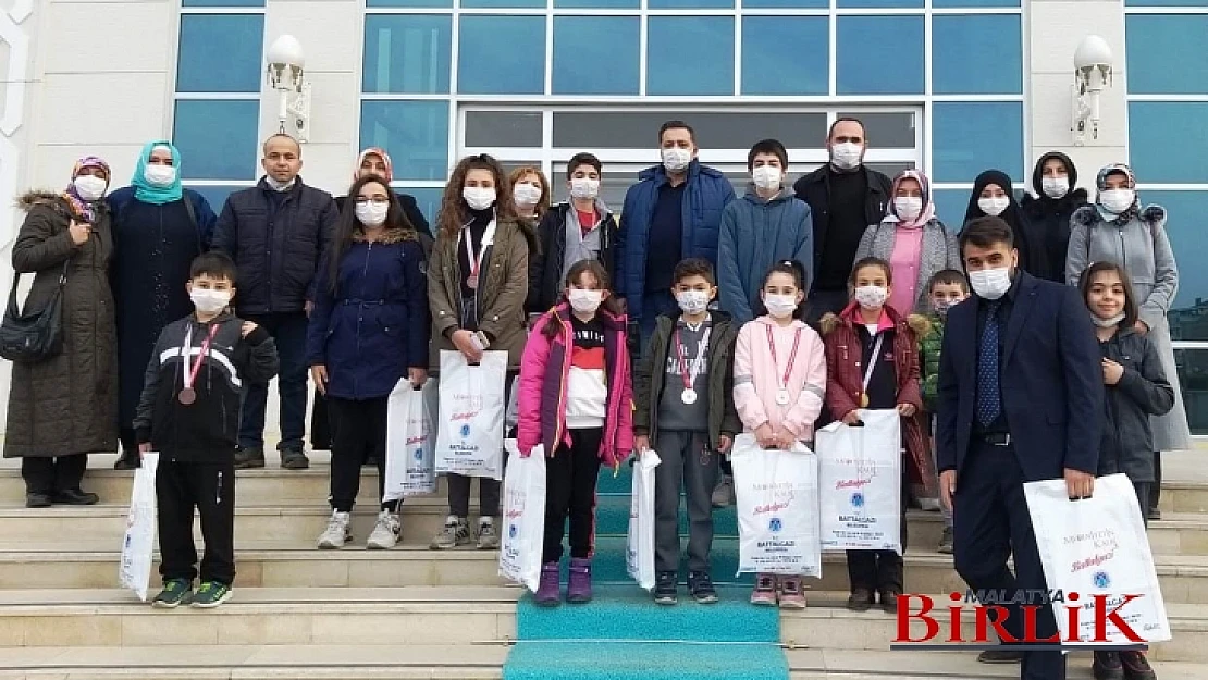 Altın Karate Adamlardan Başkan Güder'e Ziyaret