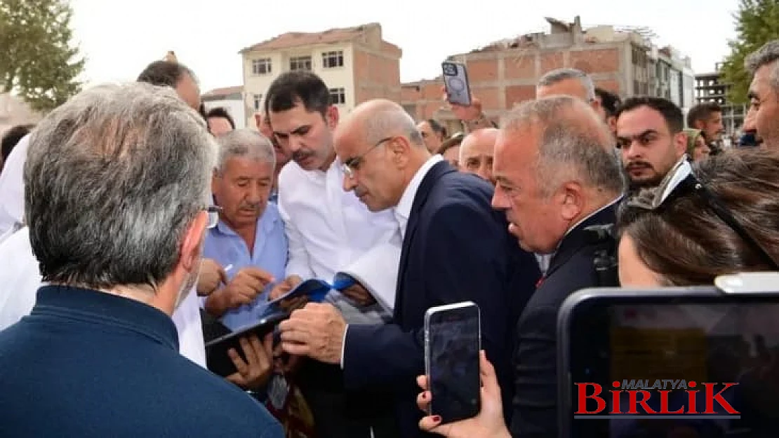 Bakan Kurum Çalışmaları Yerinde İnceledi, Malatya'dan Memnun Kaldı