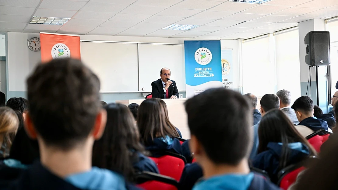 Başkan Geçit, 'Aklıma Takıldı' Projesiyle Öğrencilerle Buluştu