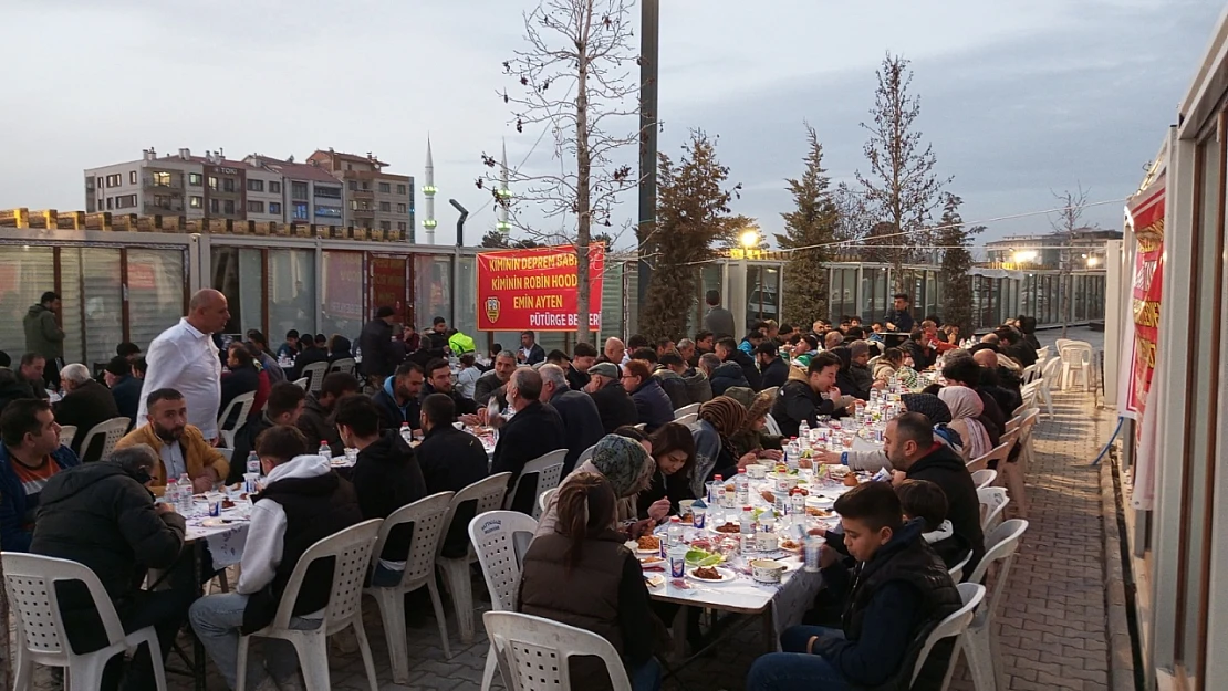 Başkan Emin Ayten, Tüm Hemşehrilerimizi İftar Çadırımıza Bekliyoruz