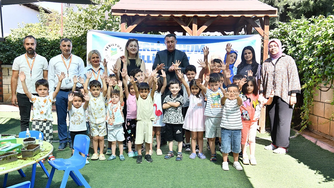 Başkan Geçit, Toprağa Dokunan Her Çocuk, Geleceğe Umut Olur