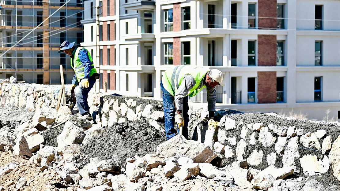 Başkan Geçit, 'Trafik Akışını Rahatlatıyoruz'