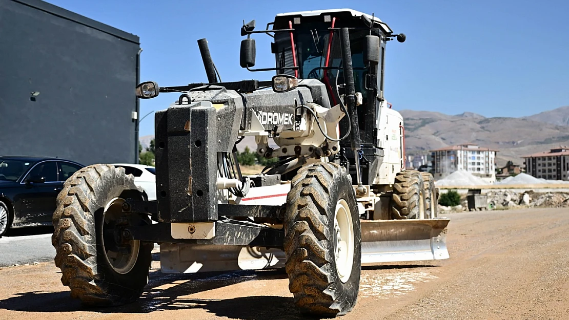 Başkan Geçit, Yollar Bir Şehrin Aynasıdır
