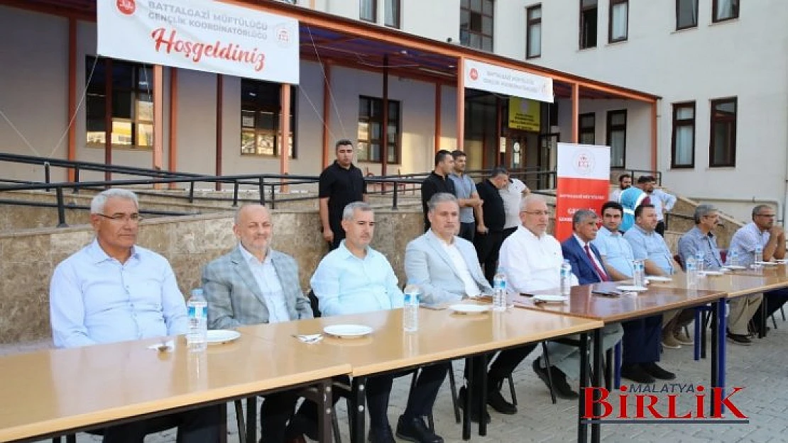 Başkan Güder, Değerlerimize Sahip Çıkan Gençler Yetiştirmeliyiz