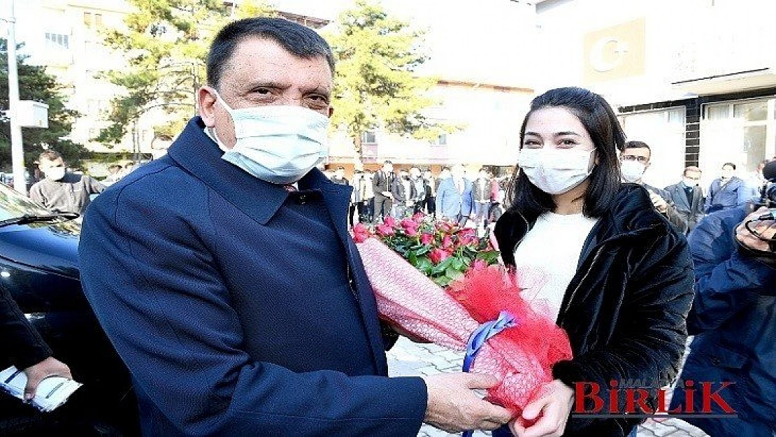 Başkan Gürkan Malatya Lisesi Öğrencileriyle Buluştu