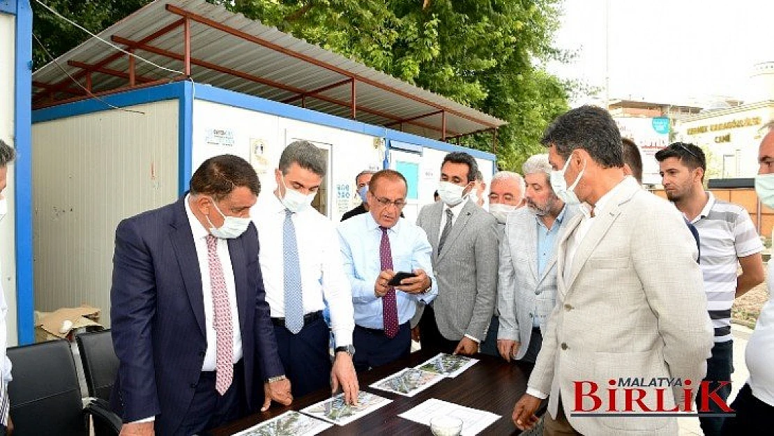 Başkan Gürkan Ve Vali Baruş Kernek Meydanı'nda İncelemede Bulundu