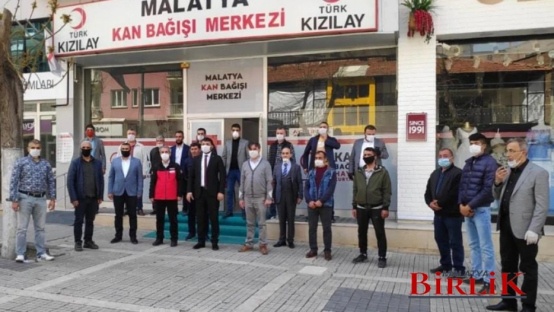 Başkan Samanlı, Kızılay Kan Bağışında Bulundu