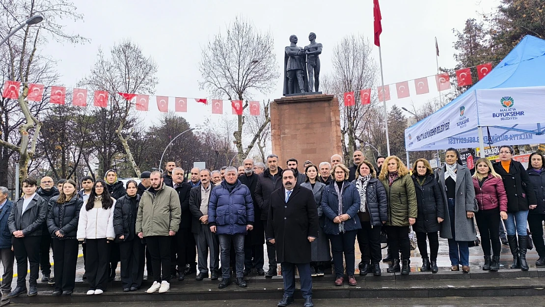 Başkan Yıldız, Yaşasın Cumhuriyet, Yaşasın Mustafa Kemal Atatürk