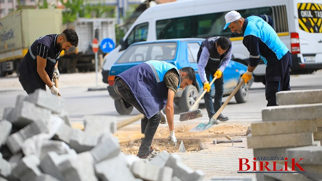 Battalgazi Belediyesi 40 Sokakta Yol ve Kaldırım Çalışmaları Gerçekleştirdi