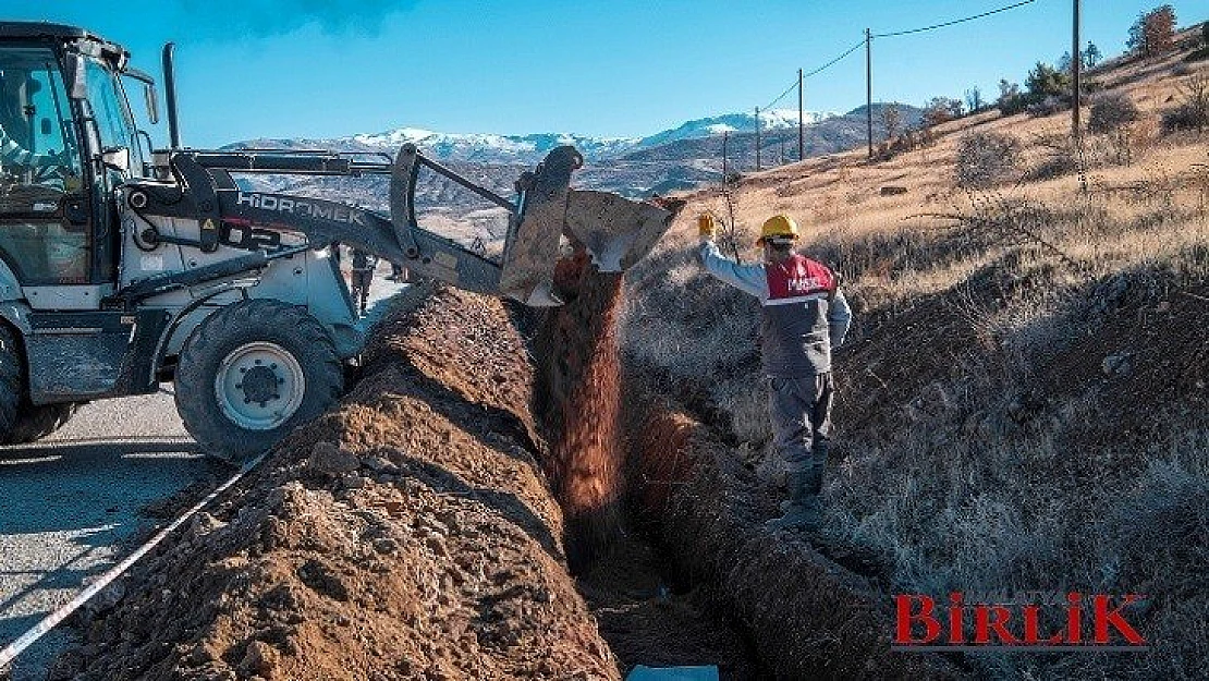 Bulutlu Mahallelerine 9 Bin 500 Metre İçme Suyu Şebekesi