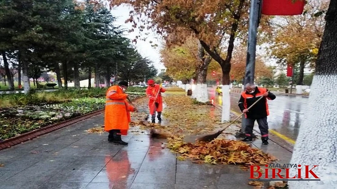 Büyükşehir Belediyesi Temizlik Çalışmalarına Aralıksız Devam Ediyor