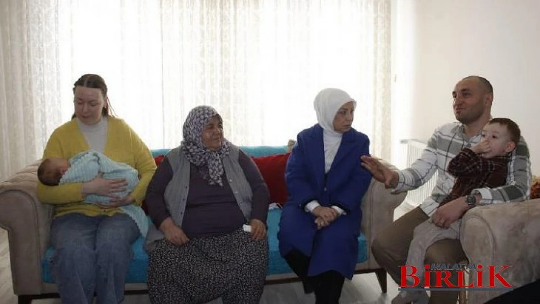 Çalık Ukrayna'da Yaşayan Türk Aile Malatya'ya Getirildi