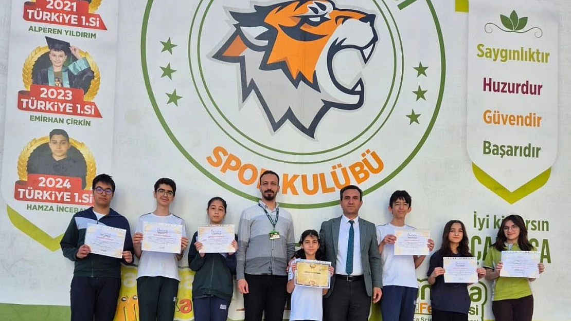 Çamlıca Koleji'nden İngilizce Olimpiyatlarında Önemli Başarı