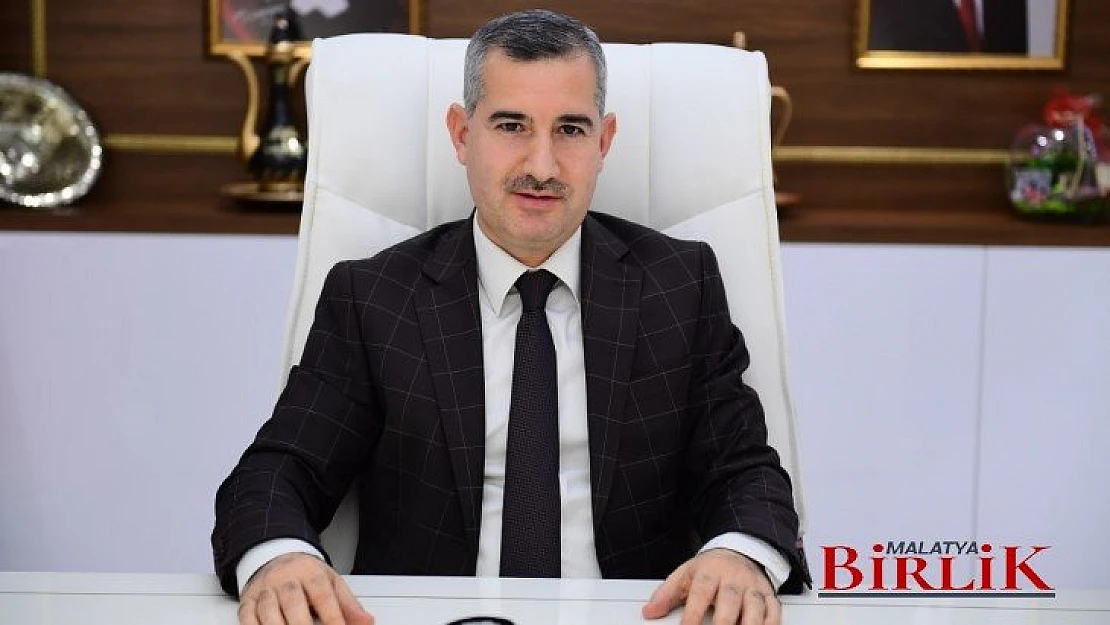 Çınar, Cumhuriyet, Yeniden Dirilişin Simgesidir