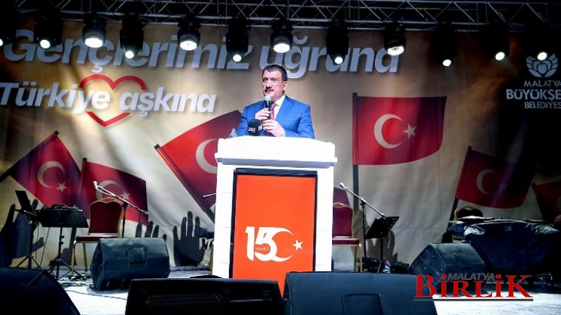 Demokrasi Bayramı Malatya'da Coşkuyla Kutlandı