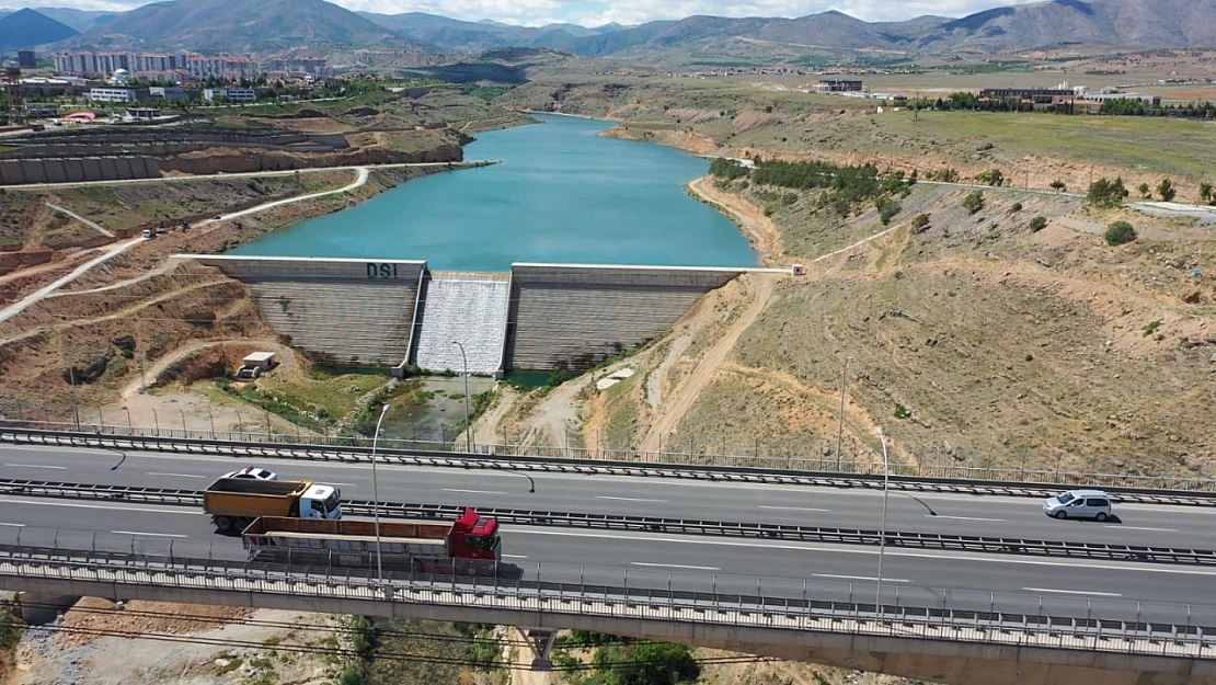 DSİ, Kayısının Başkenti Malatya'da Suyun Gücünü Yatırıma Dönüştürüyor
