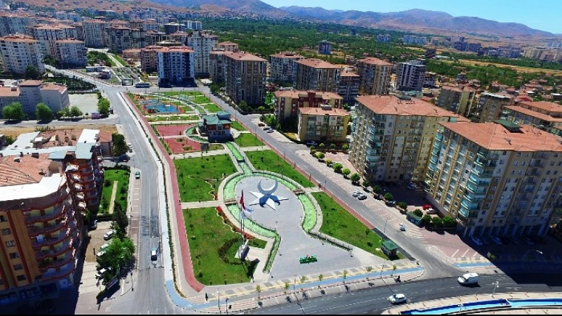 Başkan Polat, Yeşil Hilal Projesindeki Park Alanlarını İnceledi