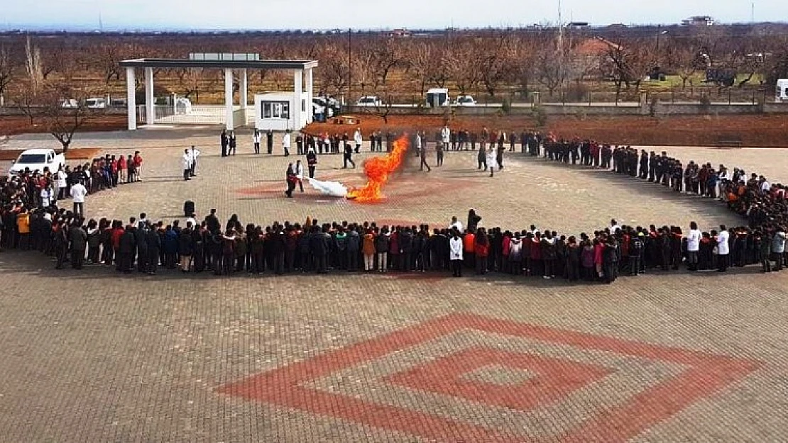 Öğrencilere Yangın Ve Deprem Eğitimi