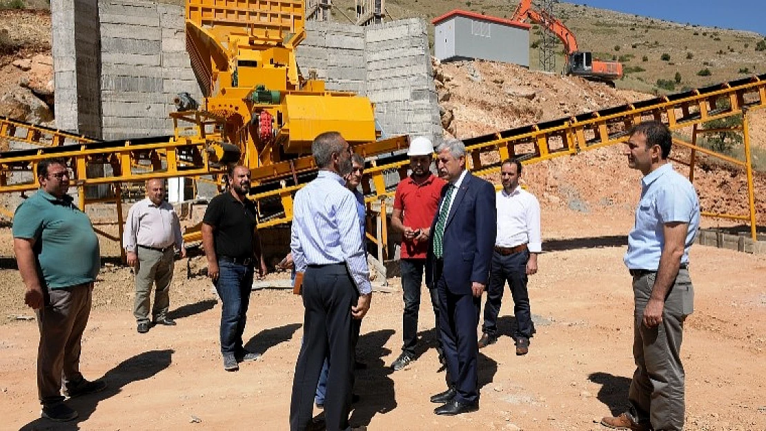 Malatya'nın Altyapı Ve Üstyapı İhtiyaçlarını Meston Karşılıyor