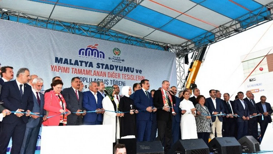 Malatya Yeni Stadına Cumhurbaşkanı Erdoğan'ın Katıldığı Törenle Kavuştu