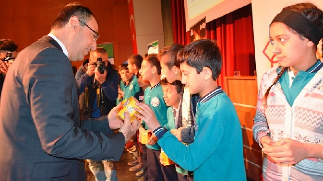 Vali Toprak, Malatya'da Yapılan Fuarlar Çok Önemlidir