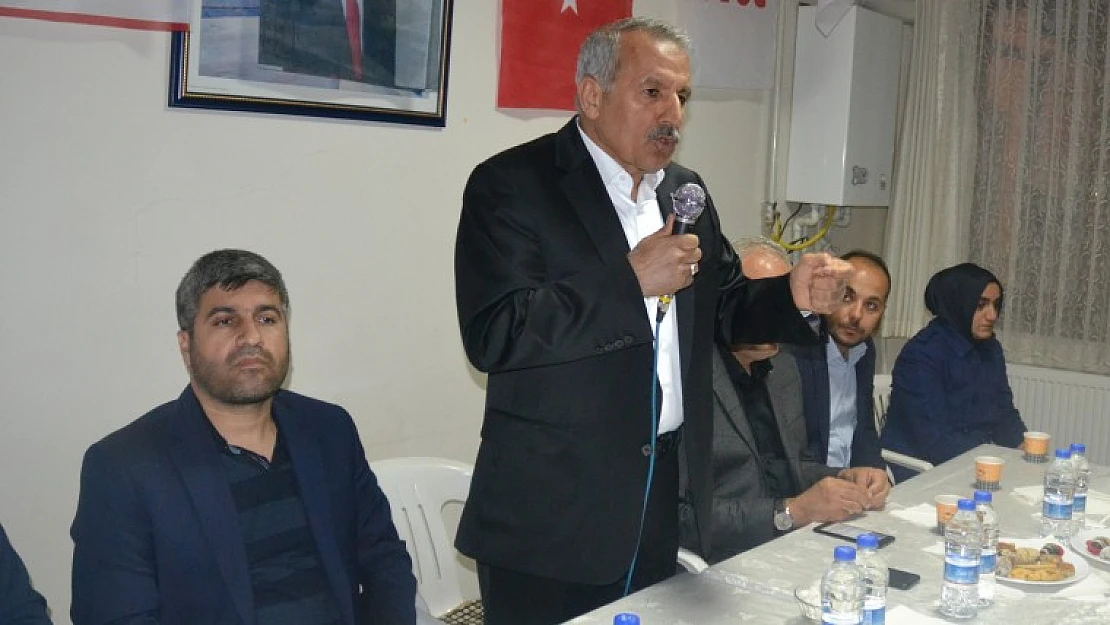 AK Parti, Mahalle Toplantılarını Hız Kesmeksizin Sürdürüyor