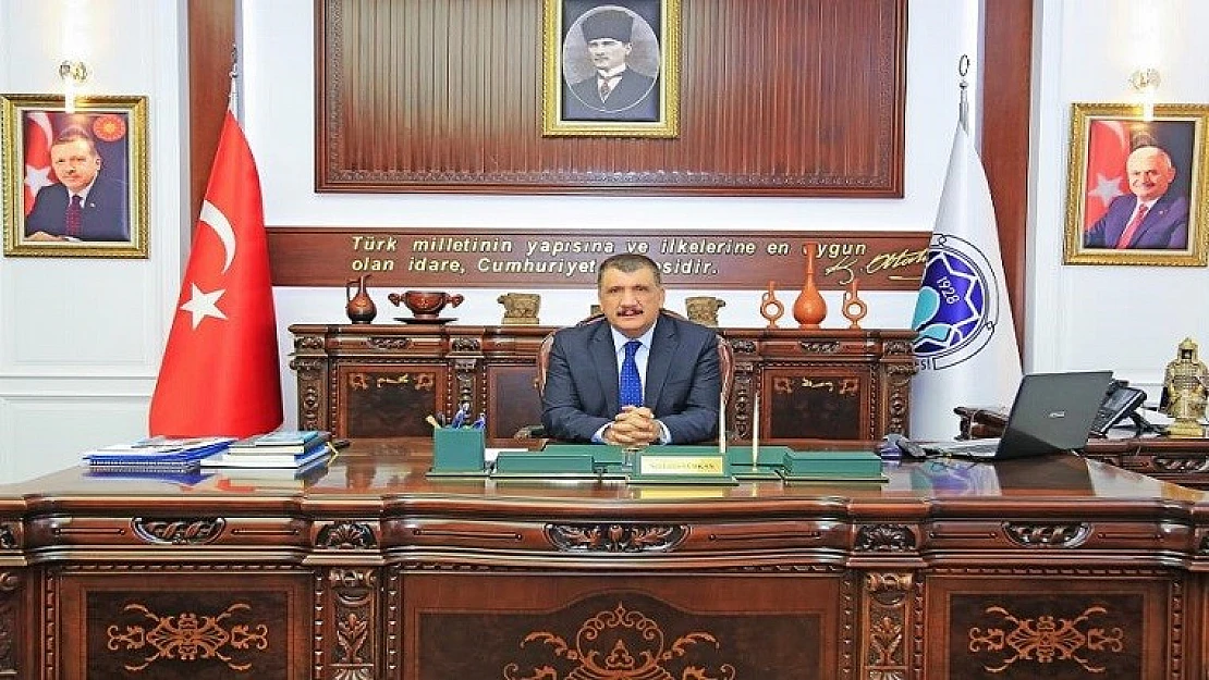 Başkan Gürkan'ın İstiklal Marşımızın Kabulünün 97. Yıldönümü Mesajı