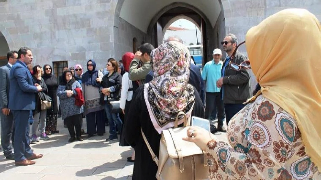 Battalgazi İlçesi Turist Çekmeye Devam Ediyor