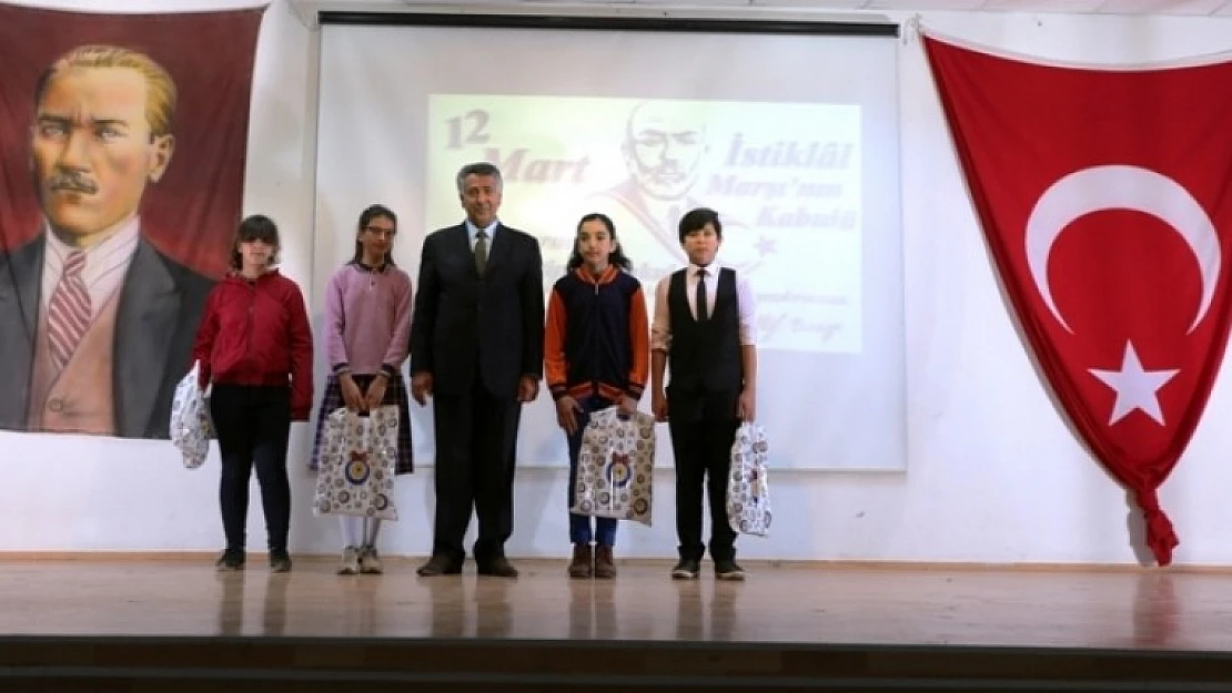 Yazıhan'da İstiklal Marşının Kabulü Coşku İle Kutlandı