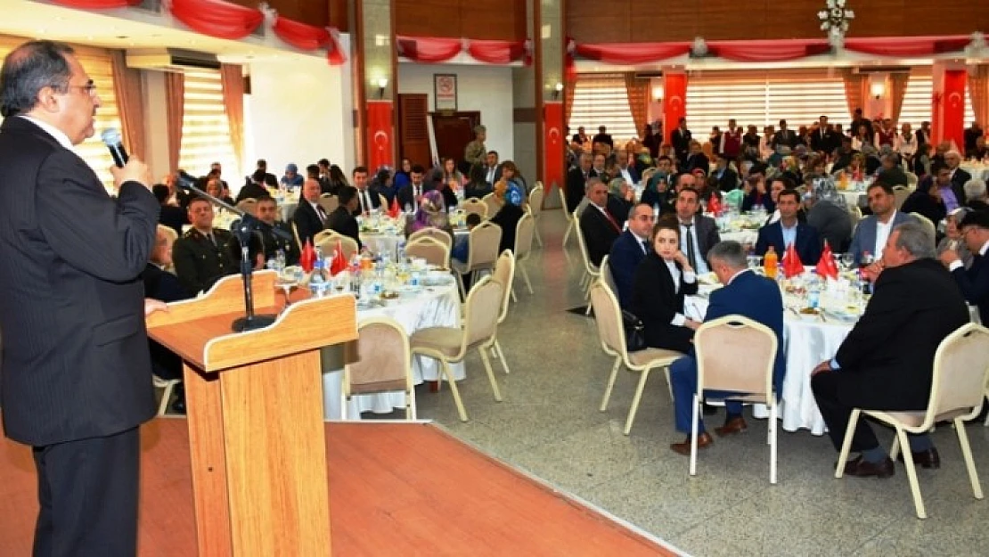 Vali Kaban, Şehit Aileleri, Gaziler Ve Gazi Aileleri Onuruna Yemek Verdi
