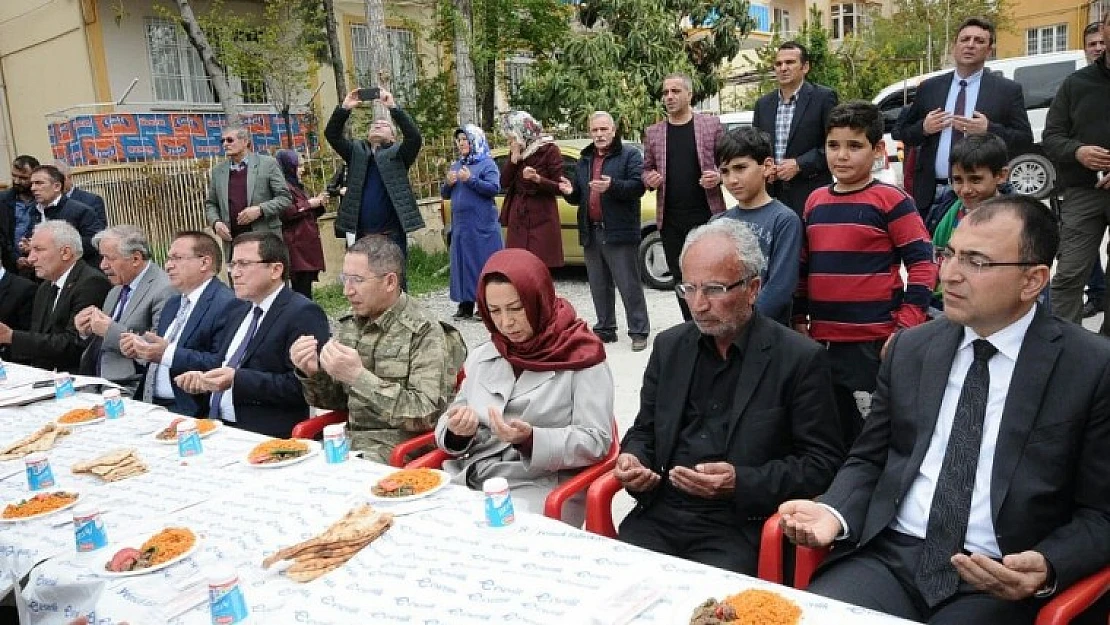 Çalık'tan Şehit Ailelerine Ziyaret