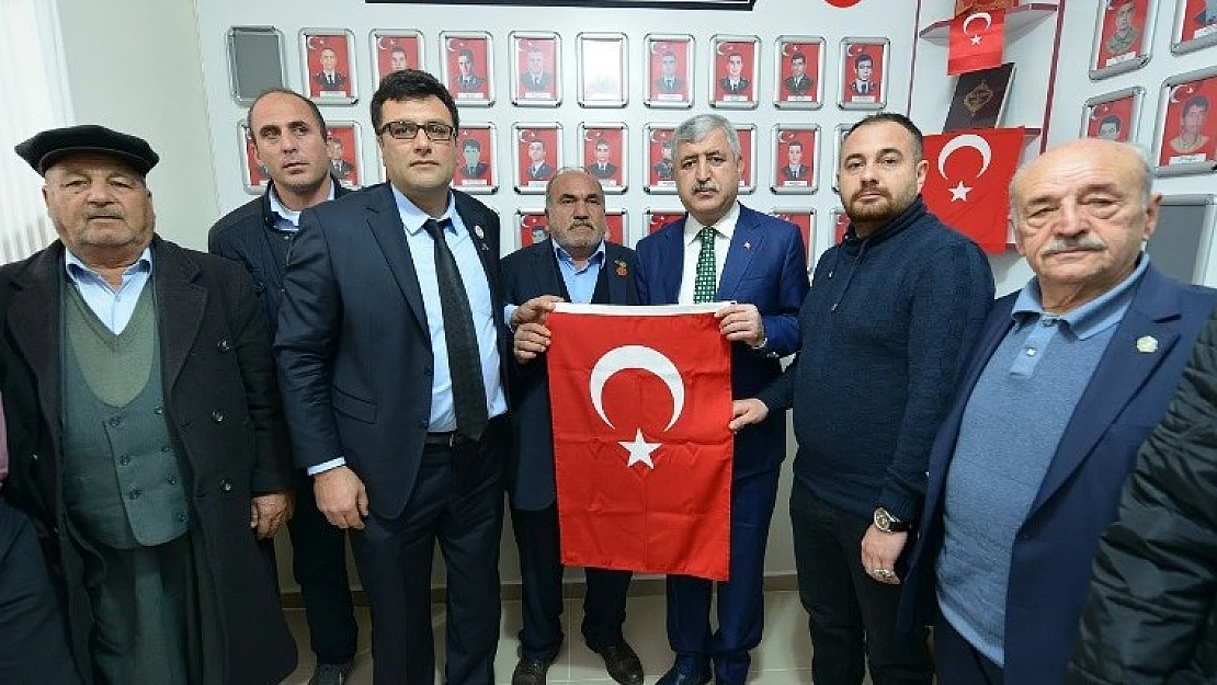 Polat, Albayrağ'ımız Şehit Ve Gazilerimiz Sayesinde Göklerde Dalgalanıyor