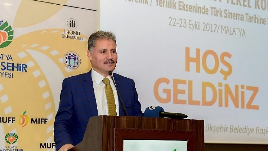 Türk Sinemasında Yerel Kodlar Sempozyumu Başladı