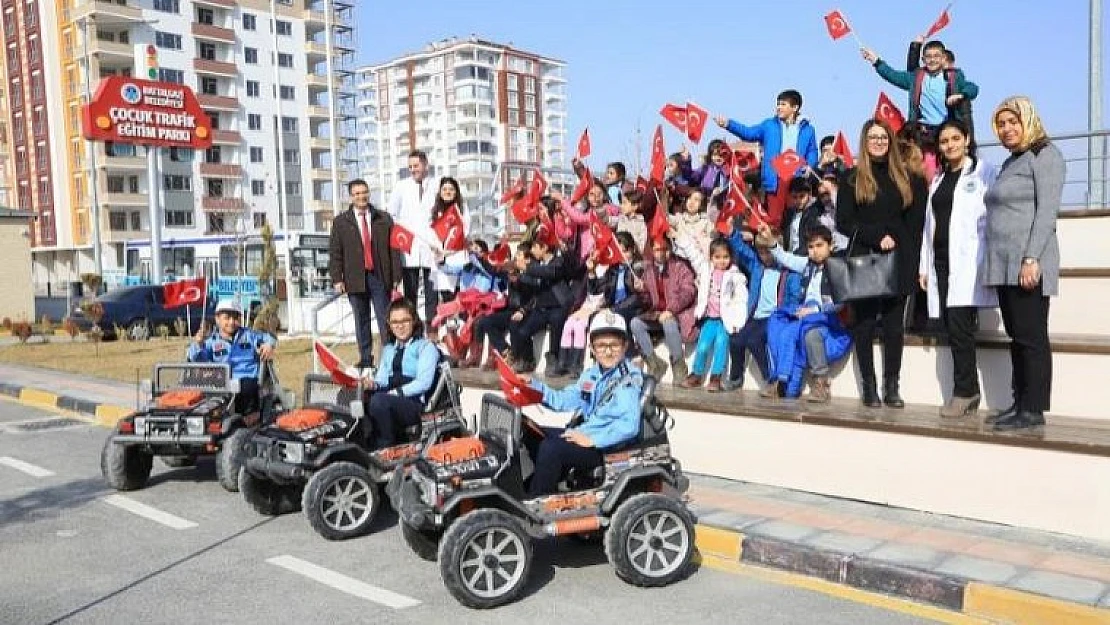 Bölgenin İlk Trafik Parkında Öğrencilere Trafik Eğitimi Veriliyor