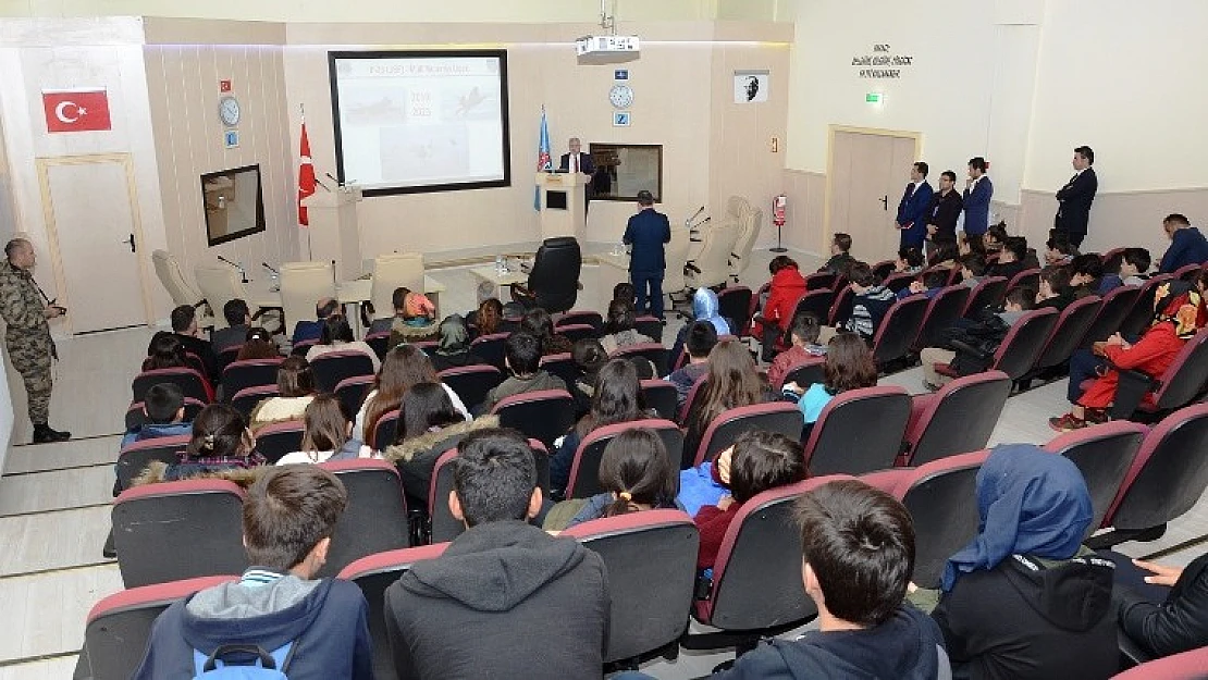 'Geleceğin Yıldızları, Gökyüzünün Yıldızlarıyla Buluşuyor'