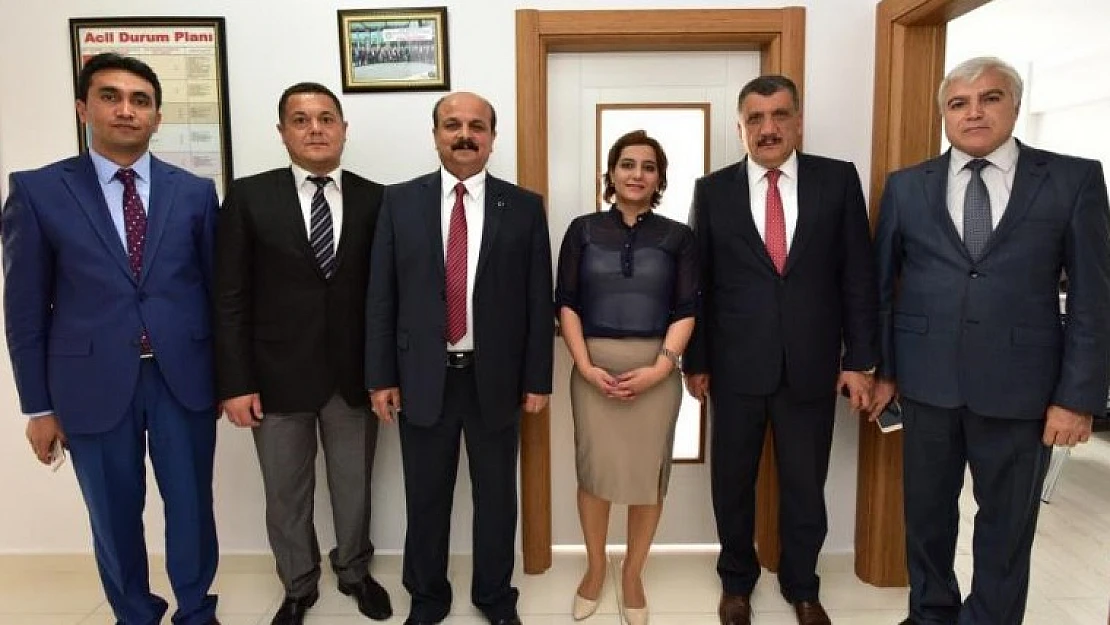 Başkan Gürkan,İsmet Bayram'a Ziyarette Bulundu